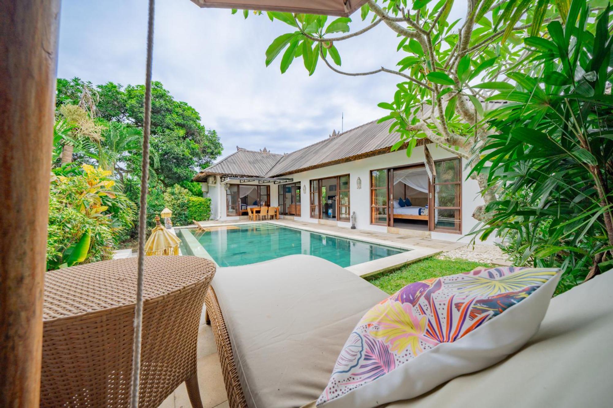 Bali Sunyi Villas Jimbaran  Exterior photo