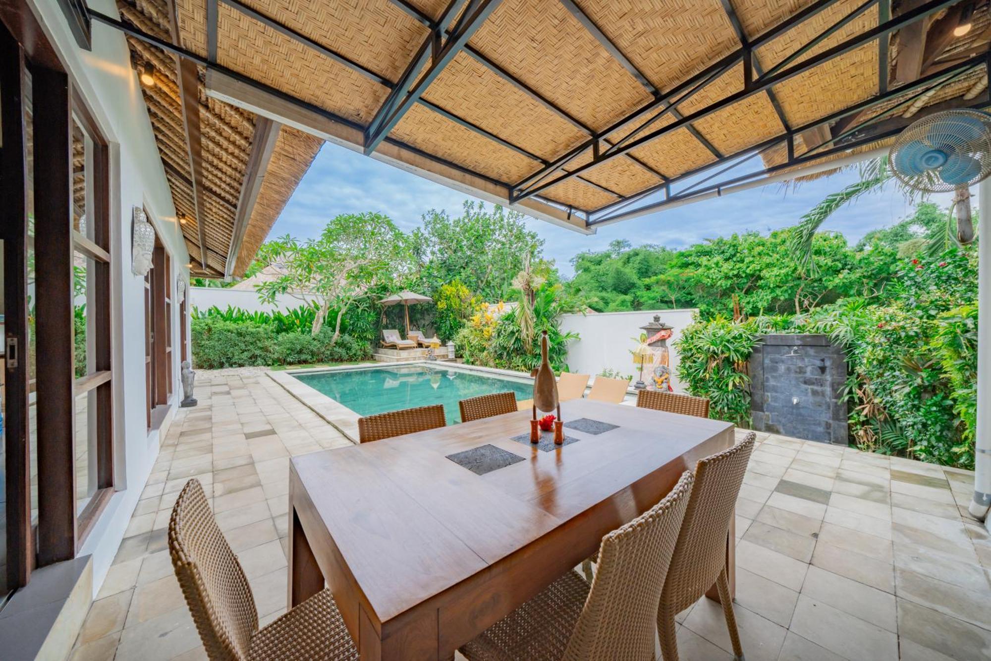 Bali Sunyi Villas Jimbaran  Exterior photo