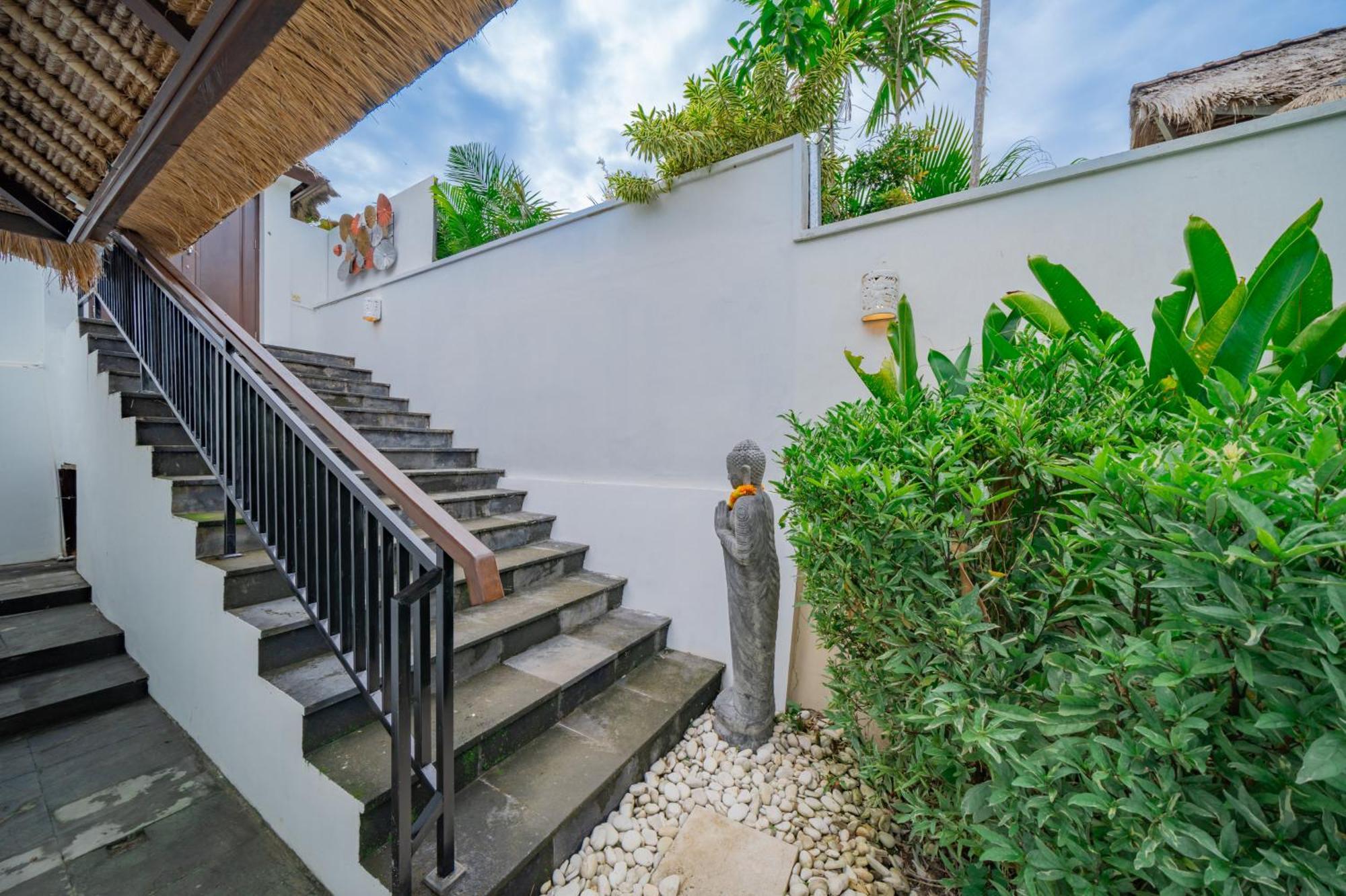 Bali Sunyi Villas Jimbaran  Exterior photo