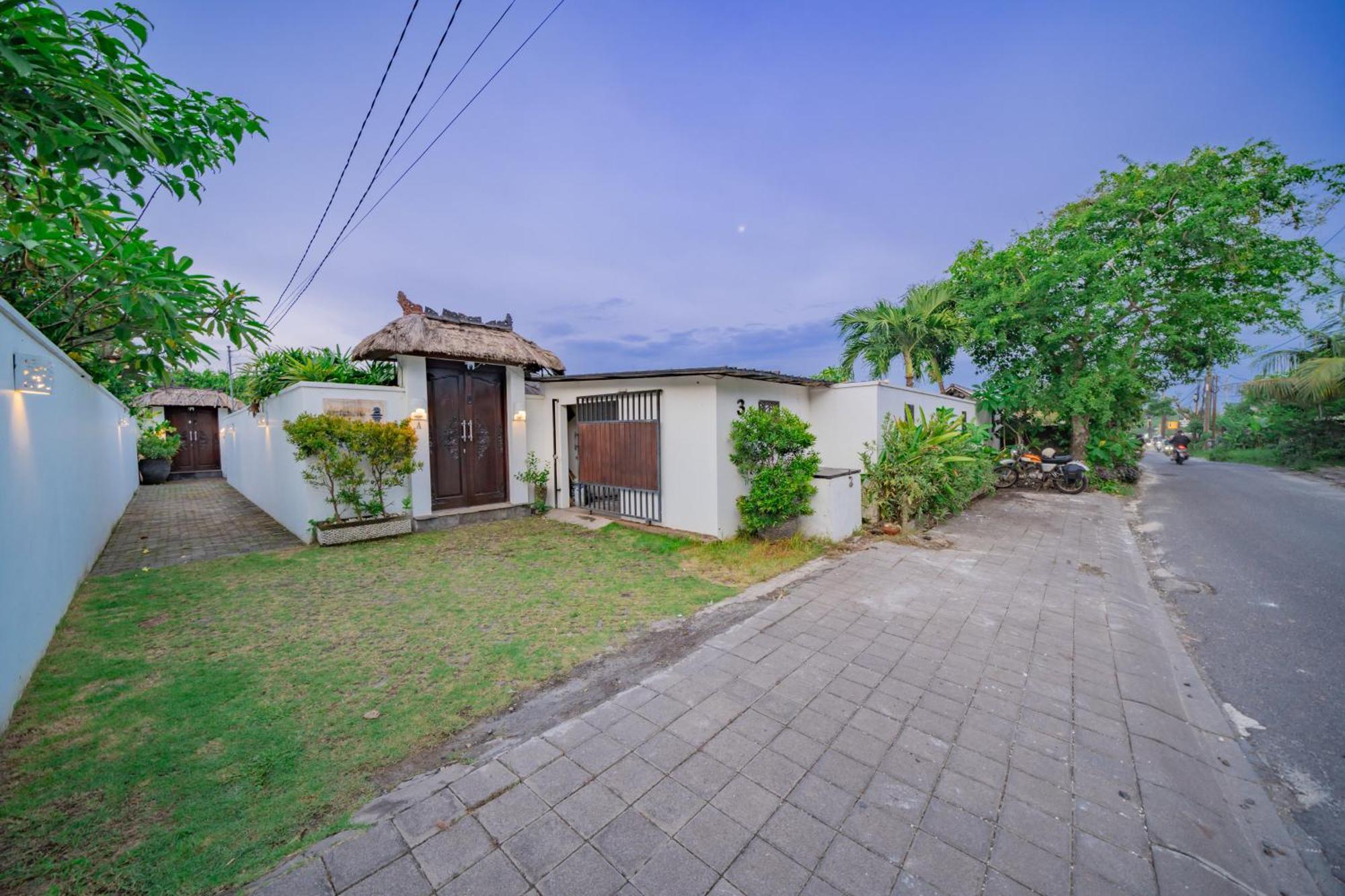 Bali Sunyi Villas Jimbaran  Exterior photo