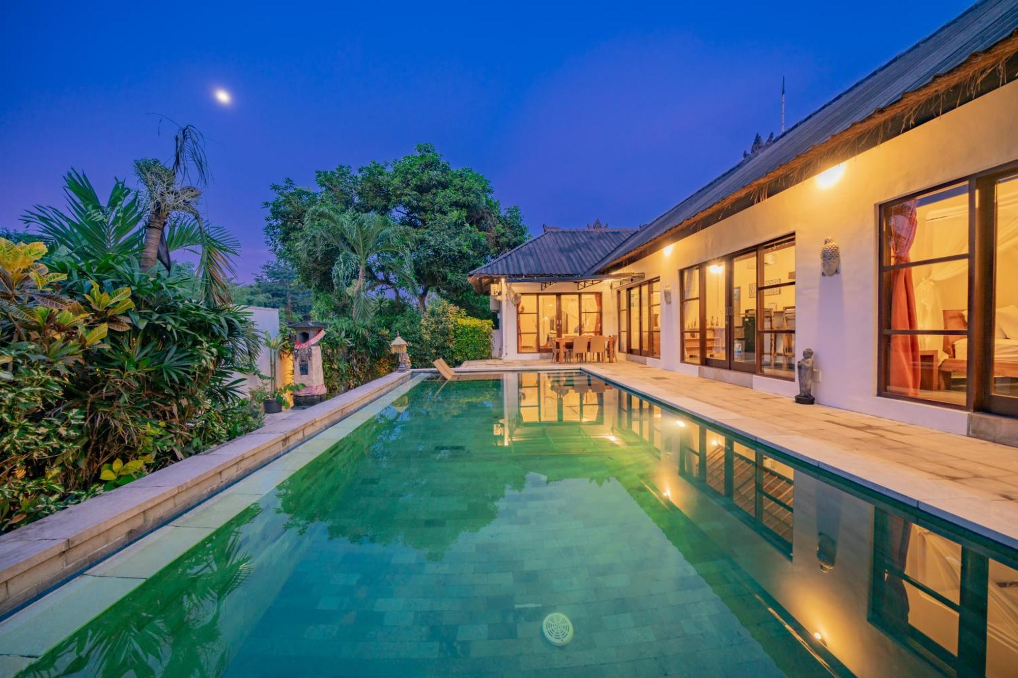 Bali Sunyi Villas Jimbaran  Exterior photo