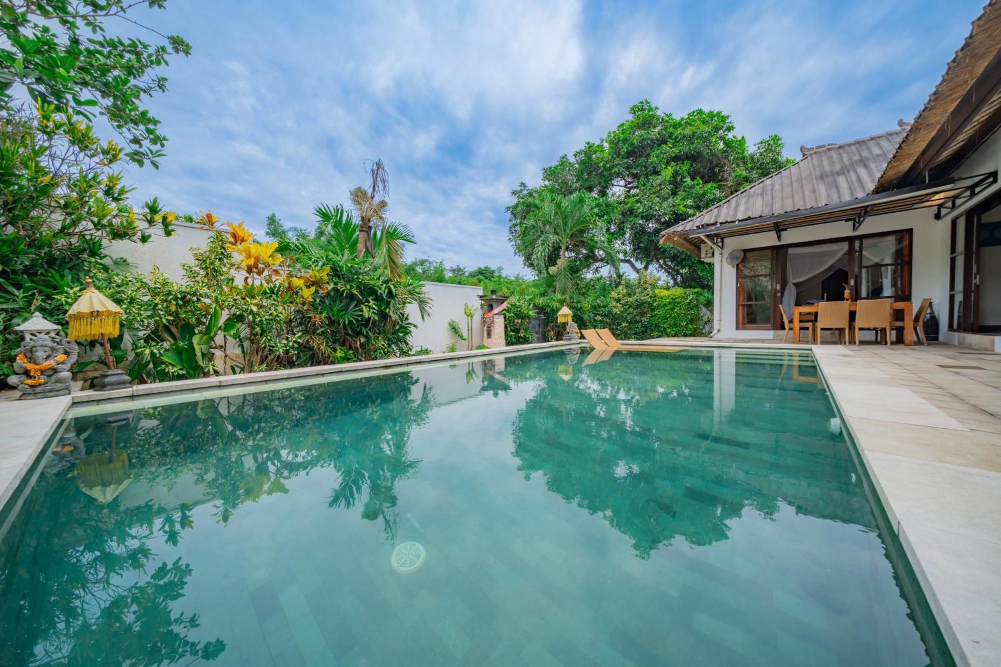 Bali Sunyi Villas Jimbaran  Exterior photo
