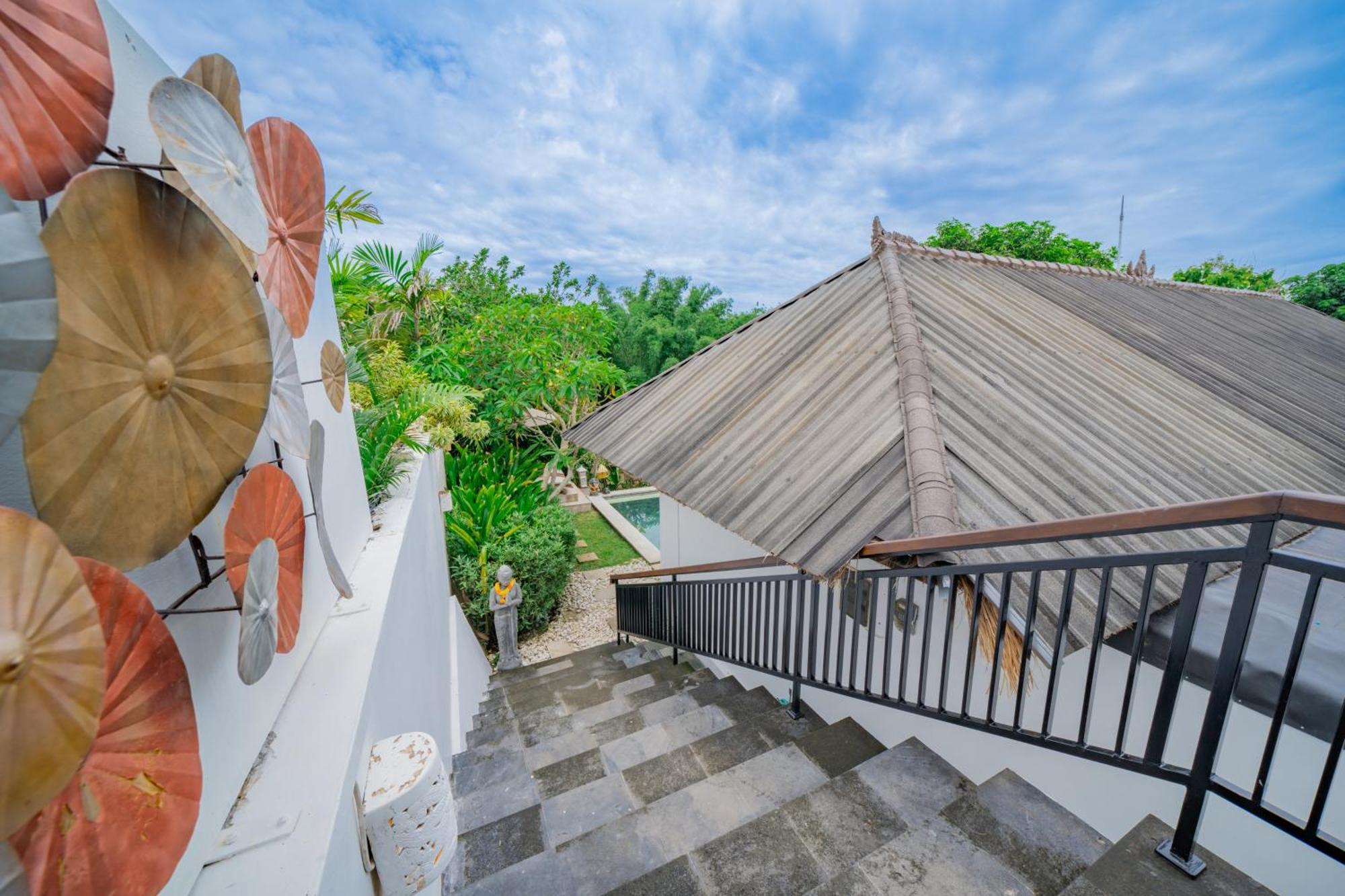 Bali Sunyi Villas Jimbaran  Exterior photo