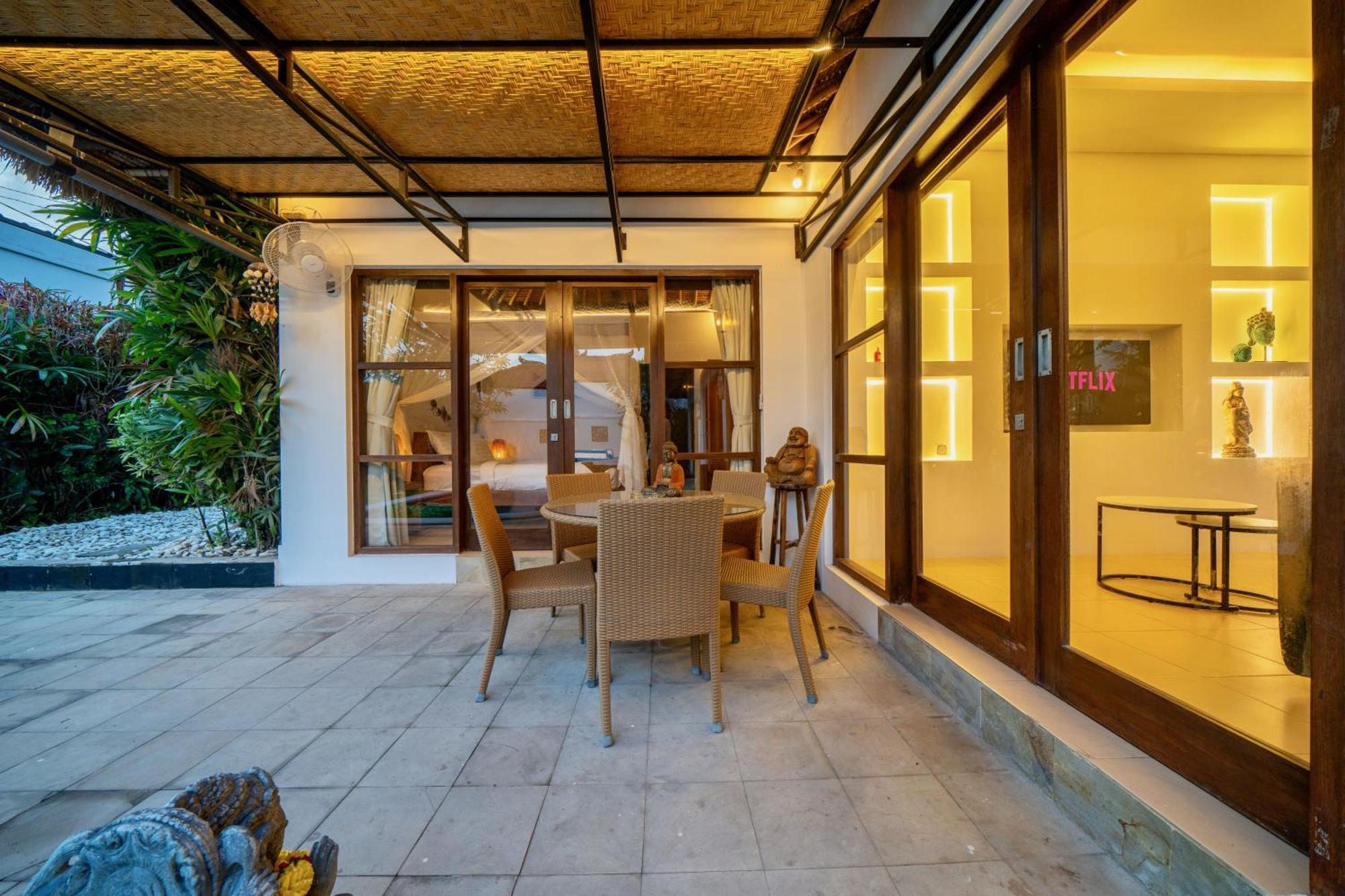 Bali Sunyi Villas Jimbaran  Exterior photo