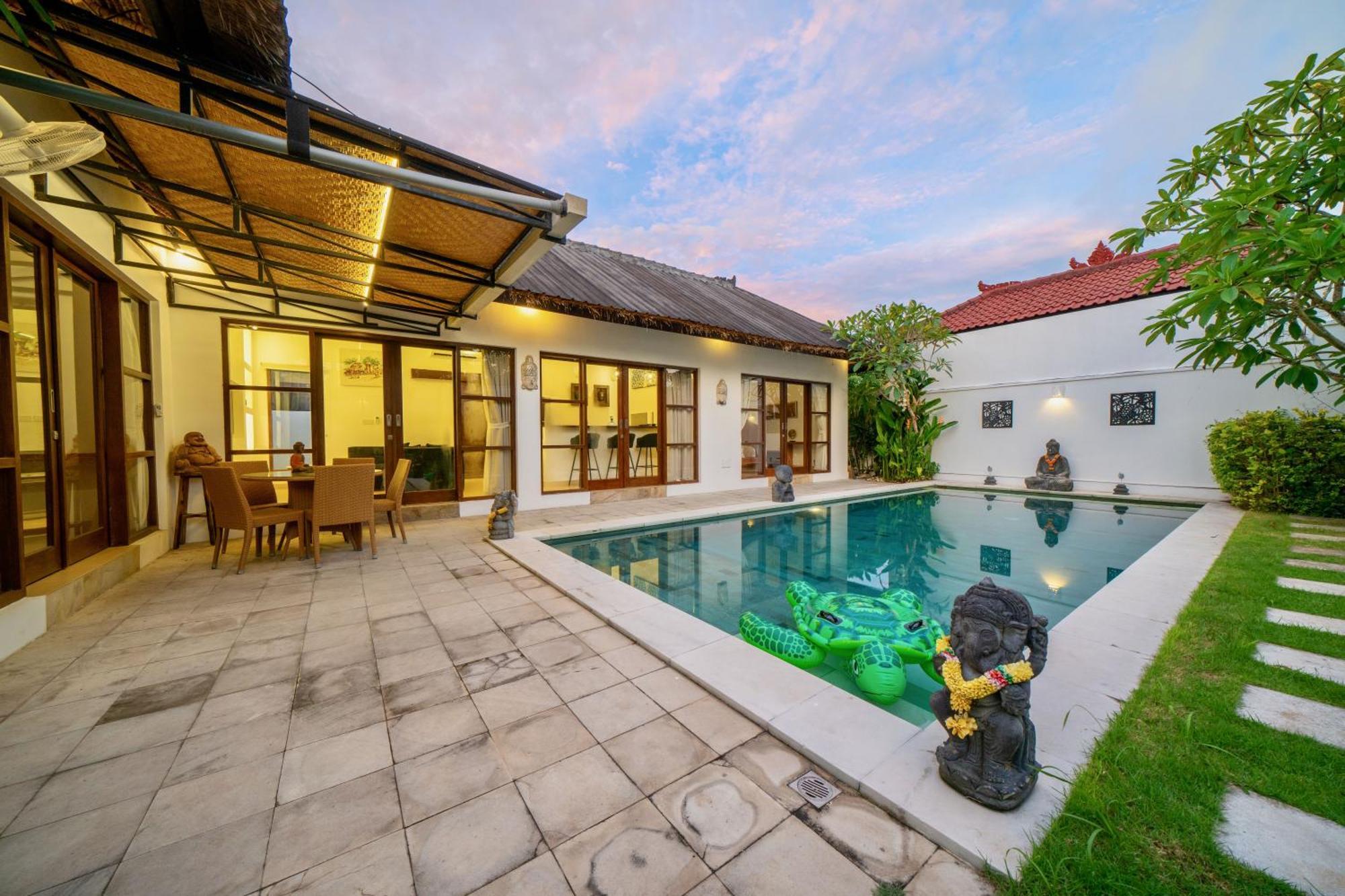 Bali Sunyi Villas Jimbaran  Exterior photo