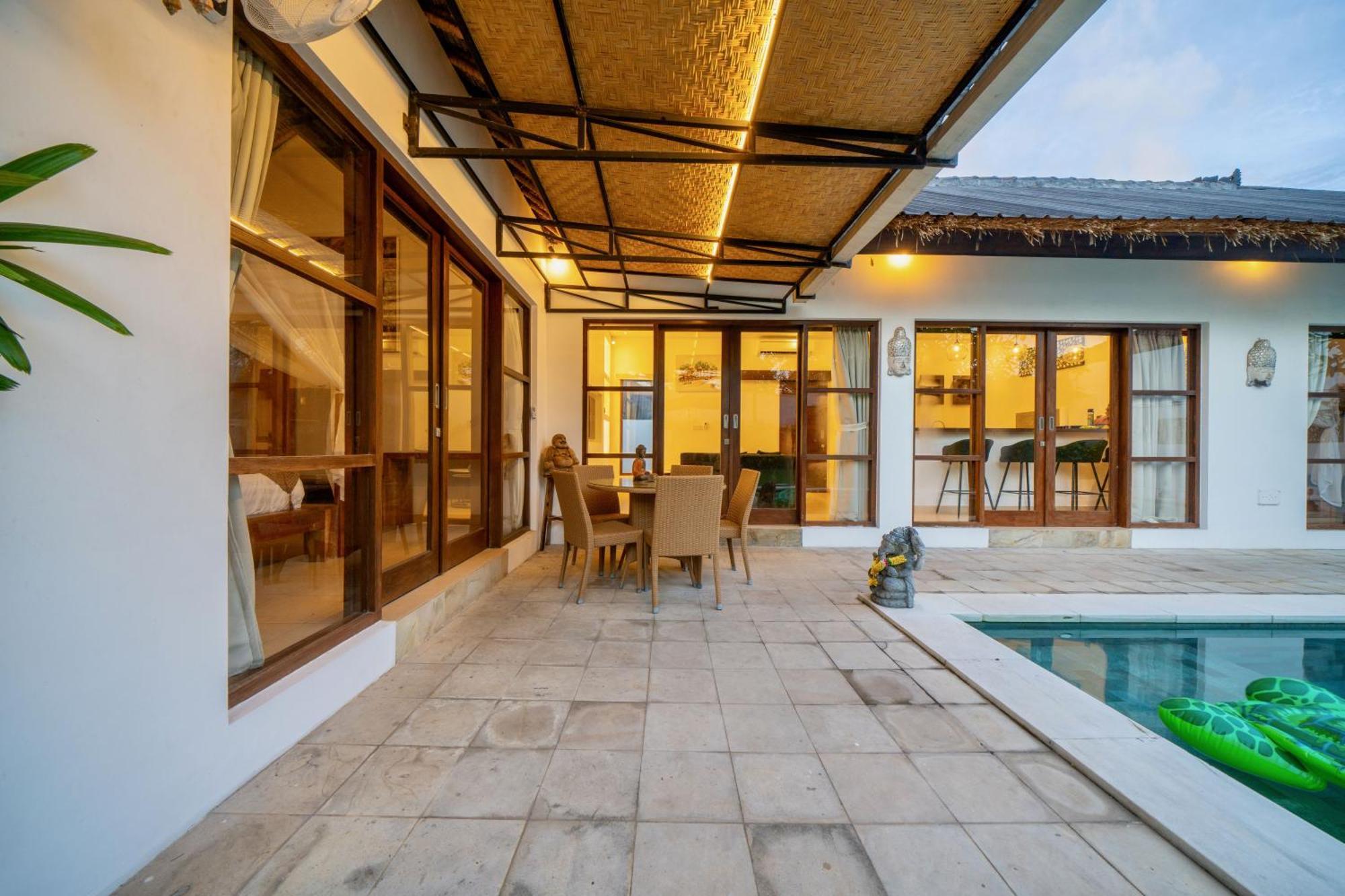 Bali Sunyi Villas Jimbaran  Exterior photo