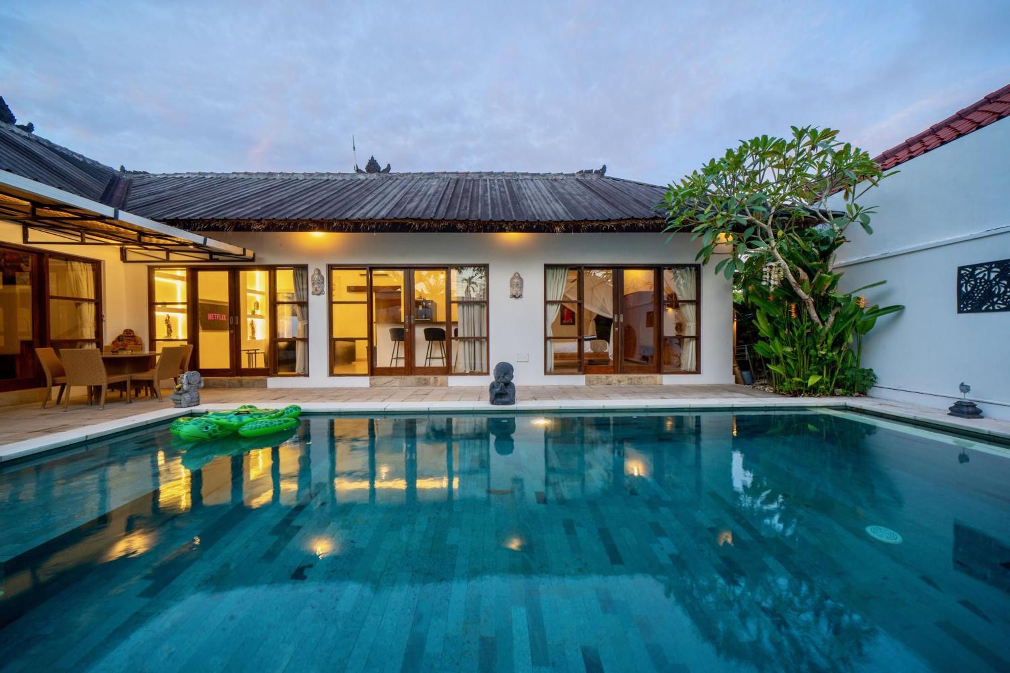 Bali Sunyi Villas Jimbaran  Exterior photo