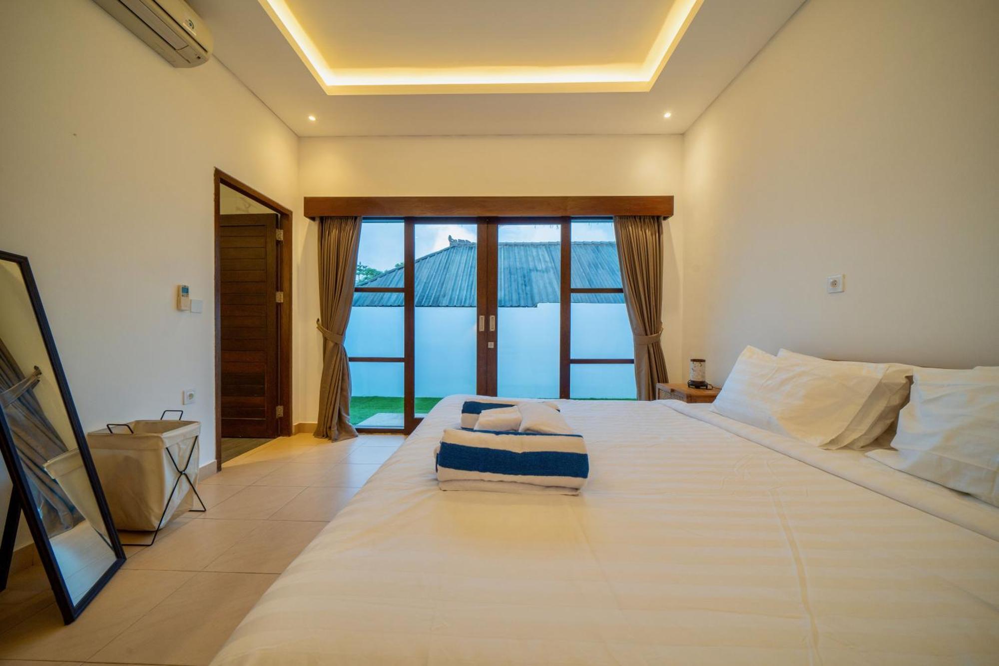 Bali Sunyi Villas Jimbaran  Exterior photo
