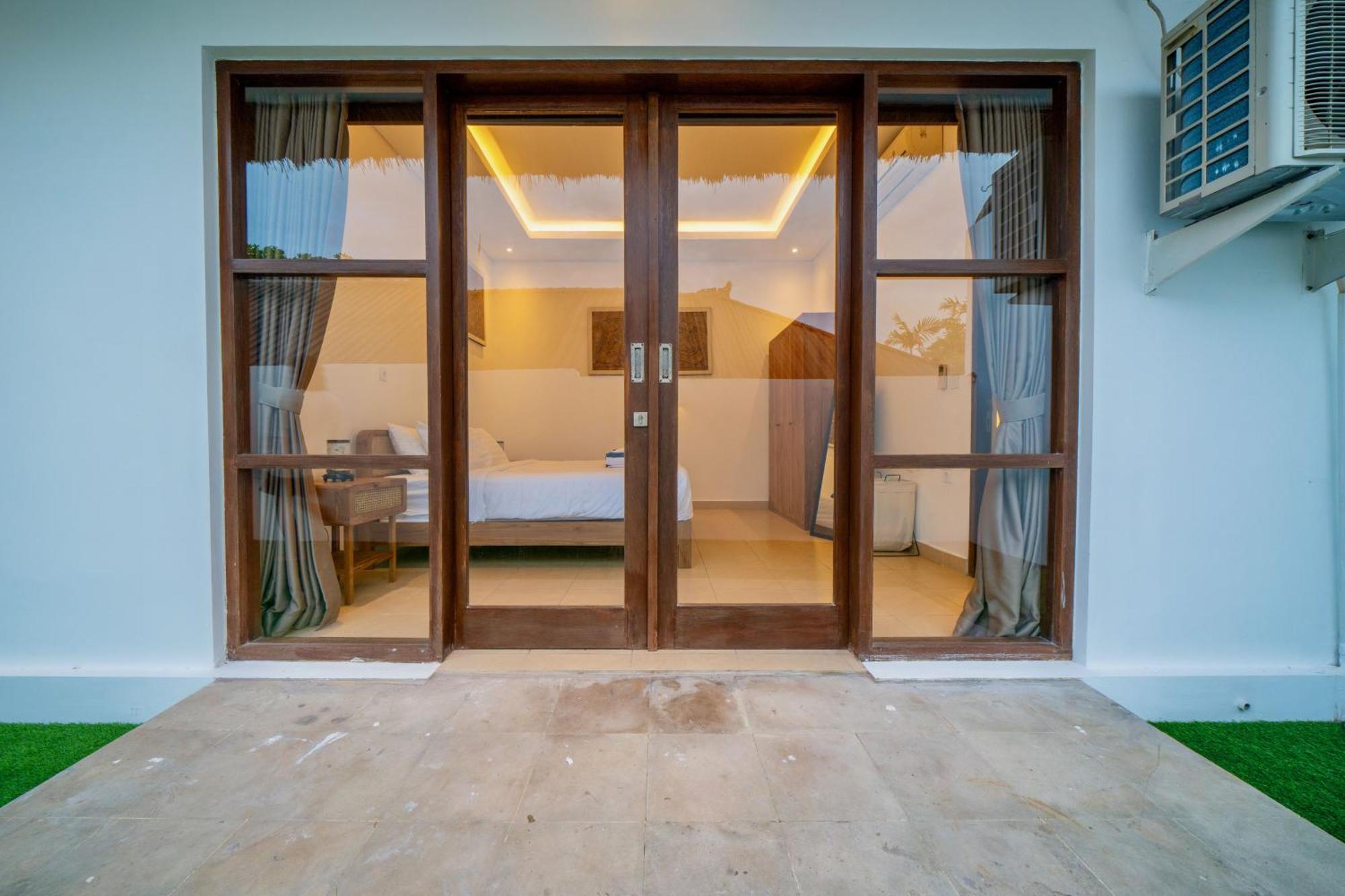 Bali Sunyi Villas Jimbaran  Exterior photo