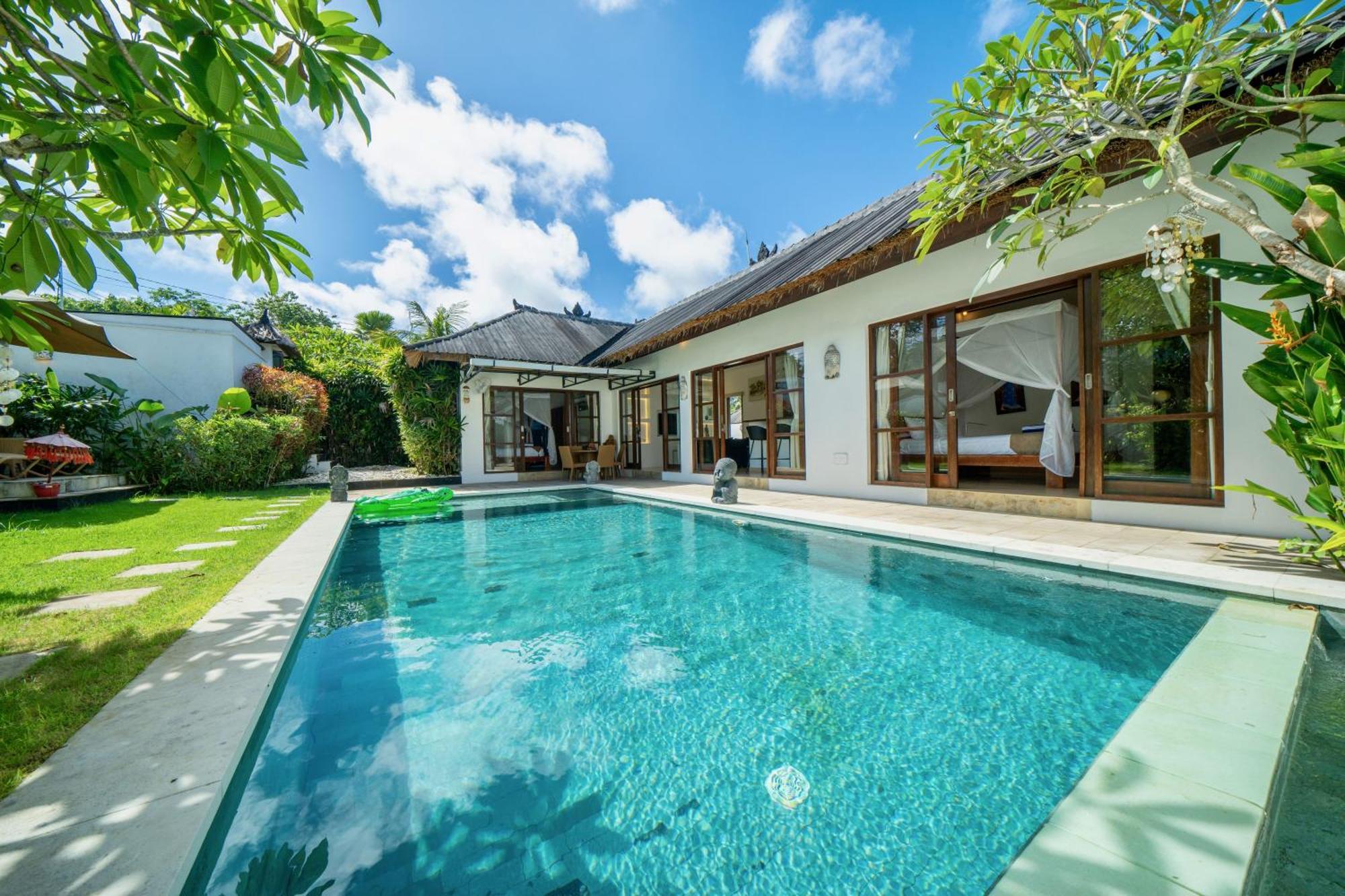 Bali Sunyi Villas Jimbaran  Exterior photo